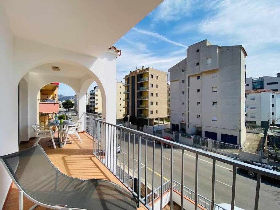 Apartamentos Aquarium Rosas Exterior foto